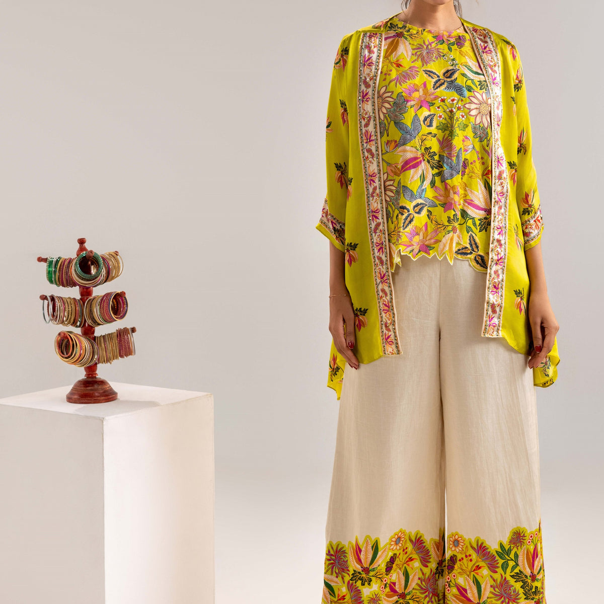 Aarani embellished co-ord set – Ganpatis